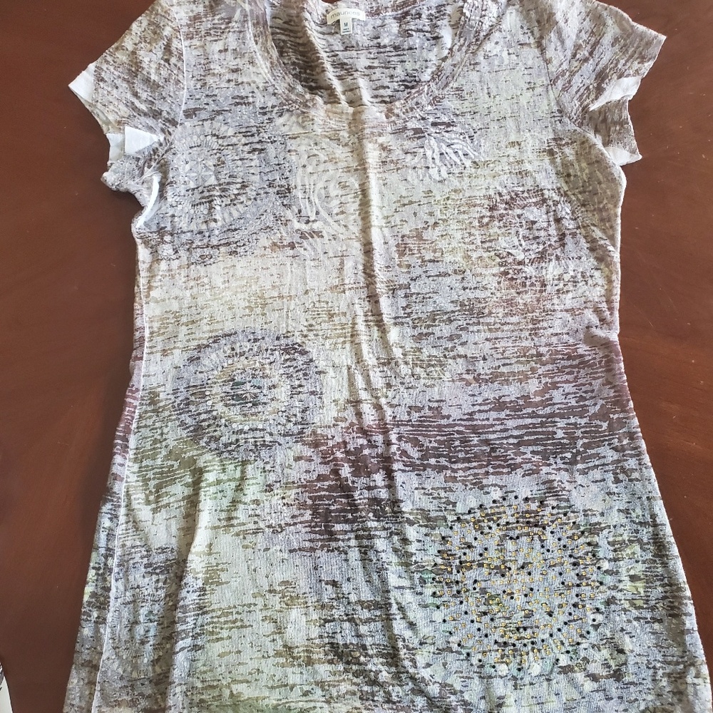 Multicolored shirt